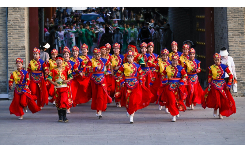 伊犁州察布查爾縣巡游